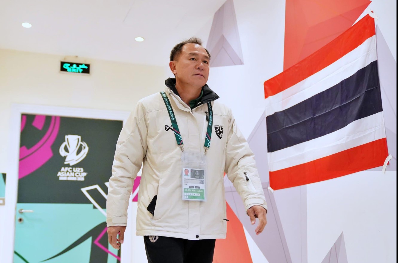 HLV Thawatchai: ‘Dù chỉ còn 1% cơ hội, vào tứ kết, U.23 Thái Lan cũng quyết thắng Trung Quốc’- Ảnh 1.