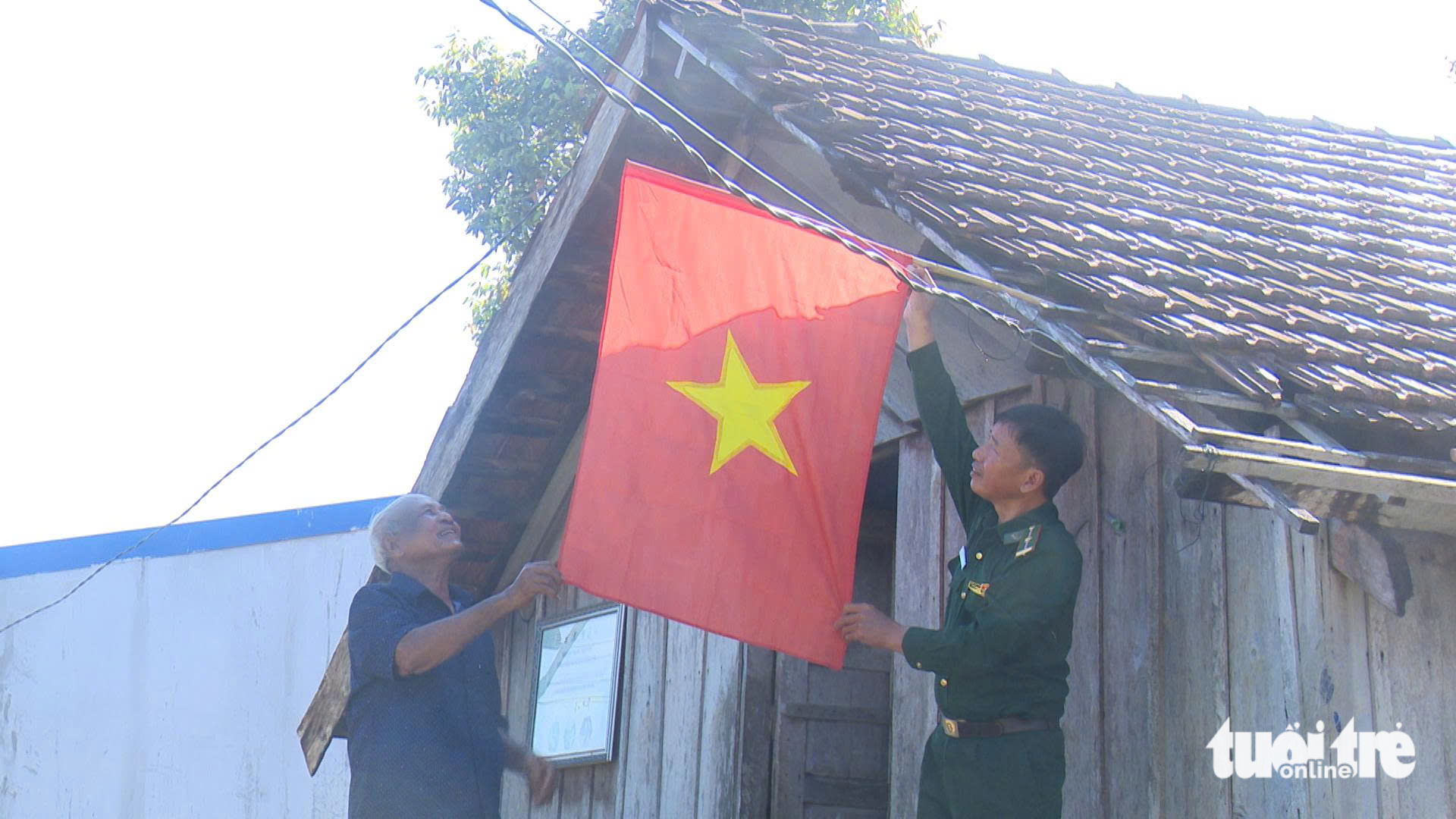 10 đơn vị lực lượng vũ trang Đắk Lắk sẽ tổ chức bầu cử sớm hơn 1 ngày - Ảnh 1.