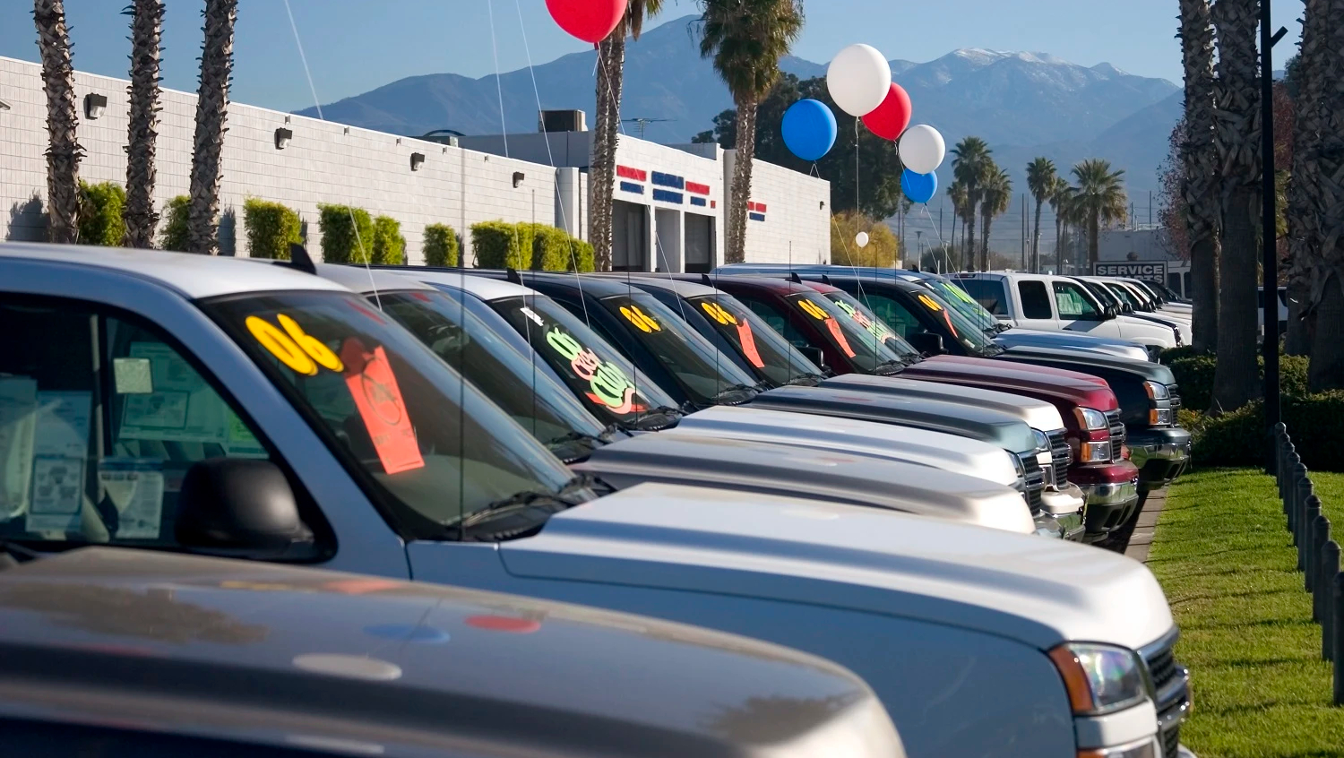 10 ô tô đã qua sử dụng 10 năm đáng tin cậy nhất để lựa chọn - Ảnh 1.