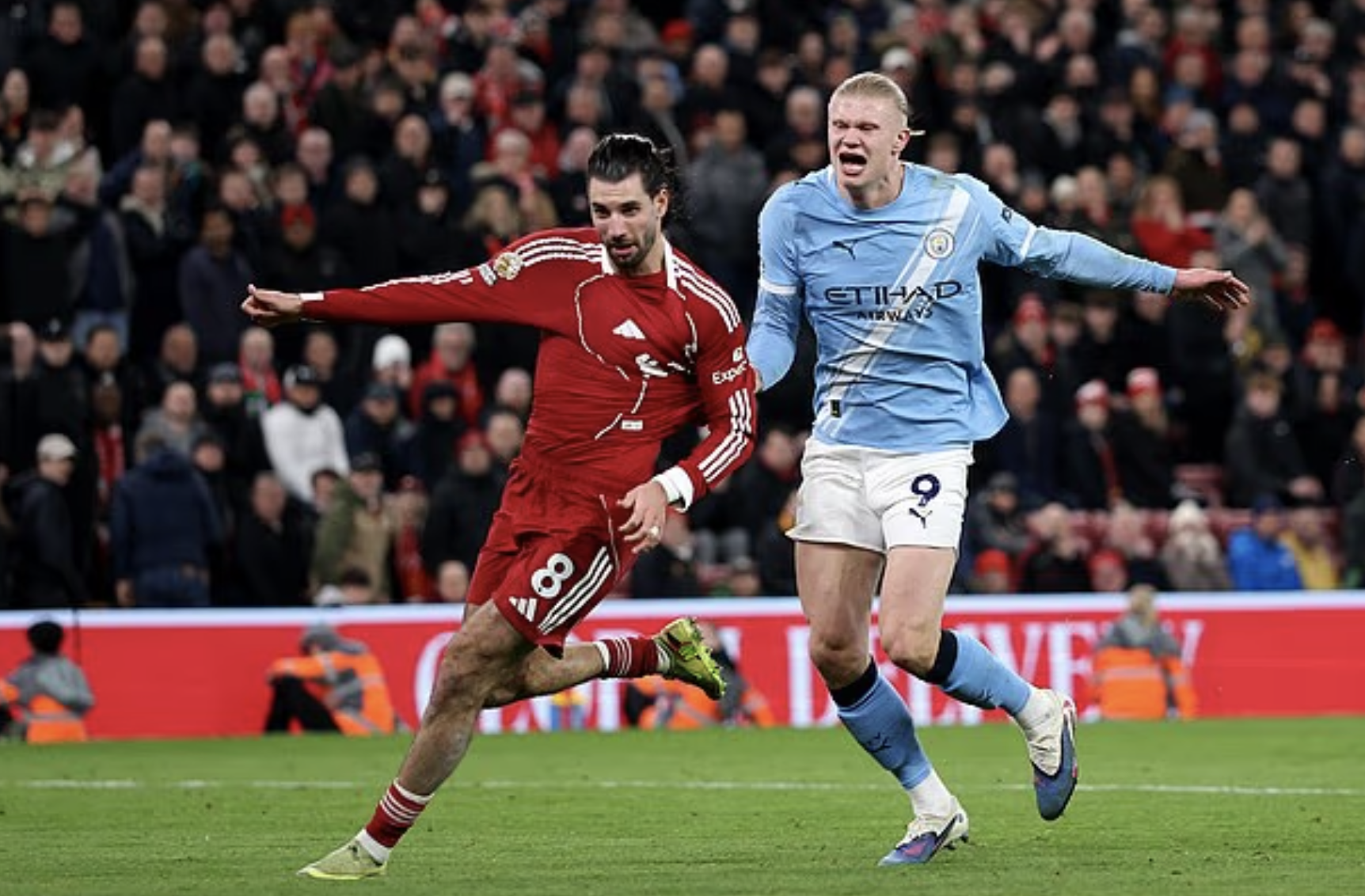 Man City ngược dòng bùng nổ, hạ gục Liverpool trận đại chiến tại Anfield - Ảnh 1.