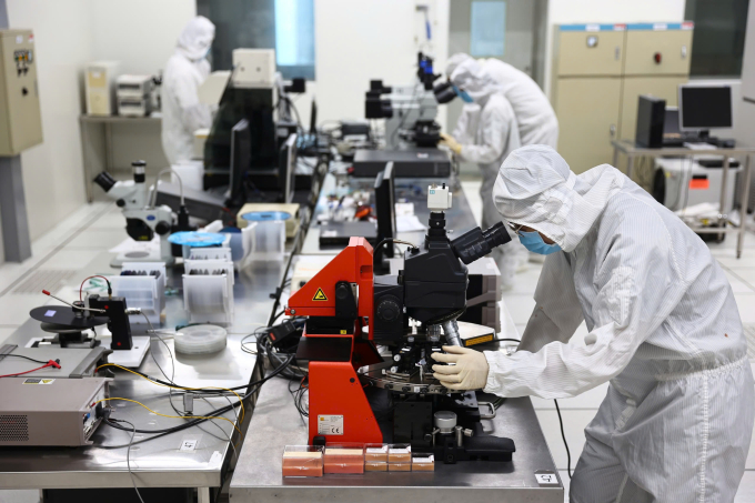 Phòng thí nghiệm bán dẫn Trung tâm nghiên cứu triển khai, Khu công nghệ cao TP HCM. Ảnh: Quỳnh Trần