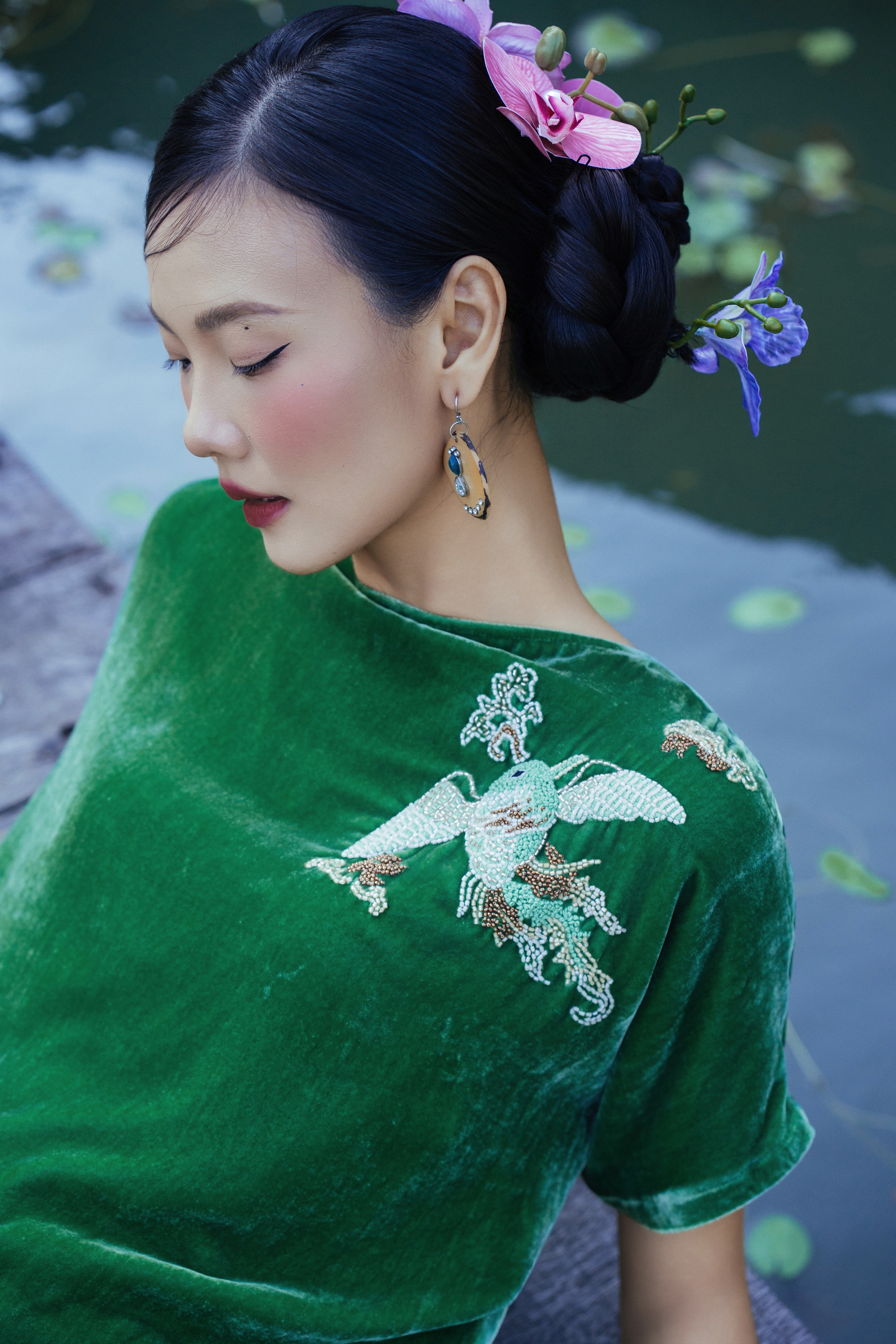 'Nàng thơ’ áo dài đẹp tựa tranh thủy mặc giữa lòng di sản thế giới- Ảnh 7.