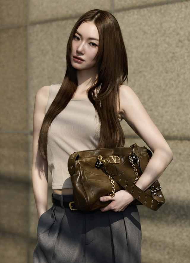 Áo tank top tôn dáng tinh tế cho nàng yêu vẻ đẹp gọn gàng  - Ảnh 3.