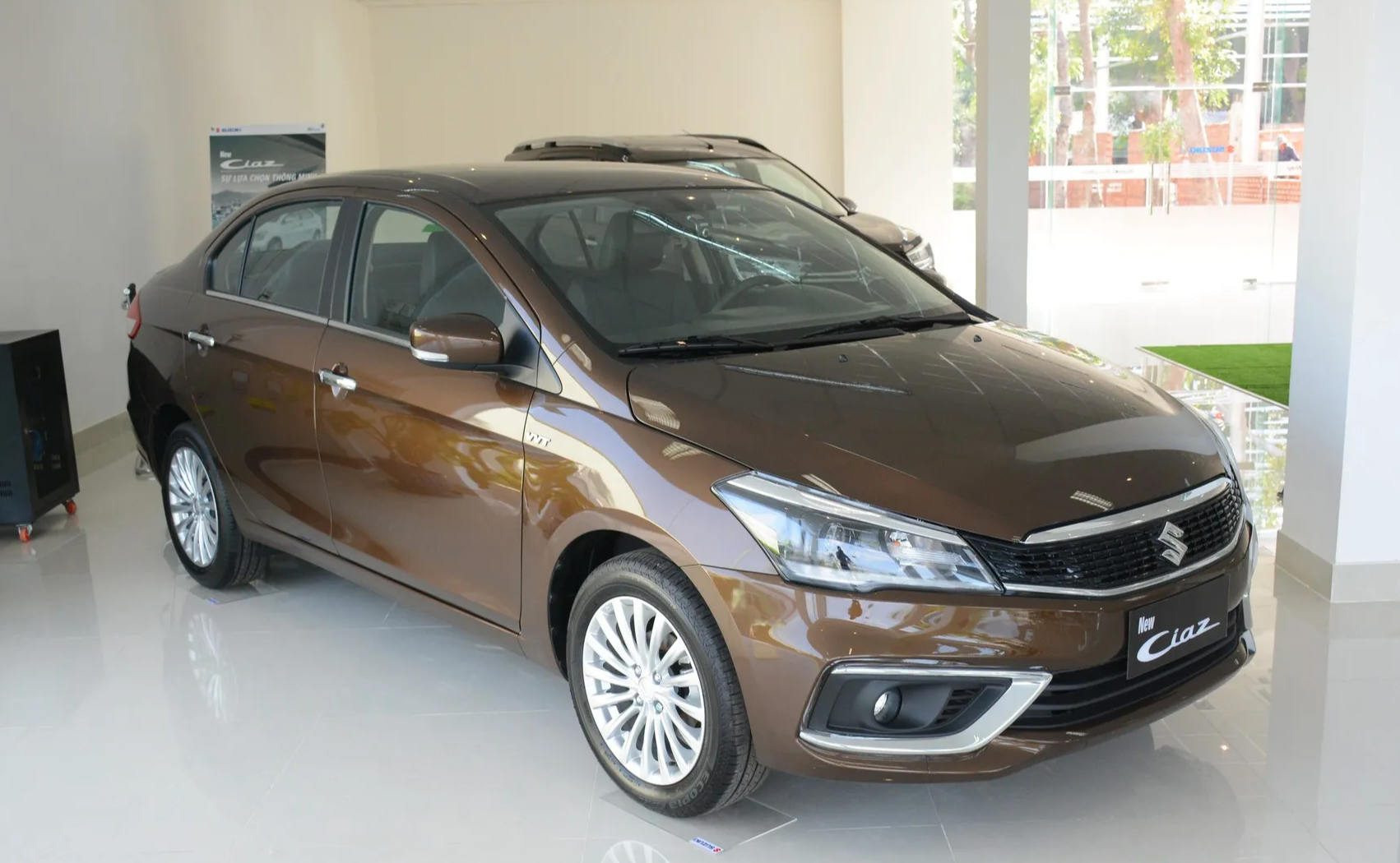 Suzuki dừng lắp ráp ô tô tại Thái Lan, bán lại nhà máy cho Ford - Ảnh 2.