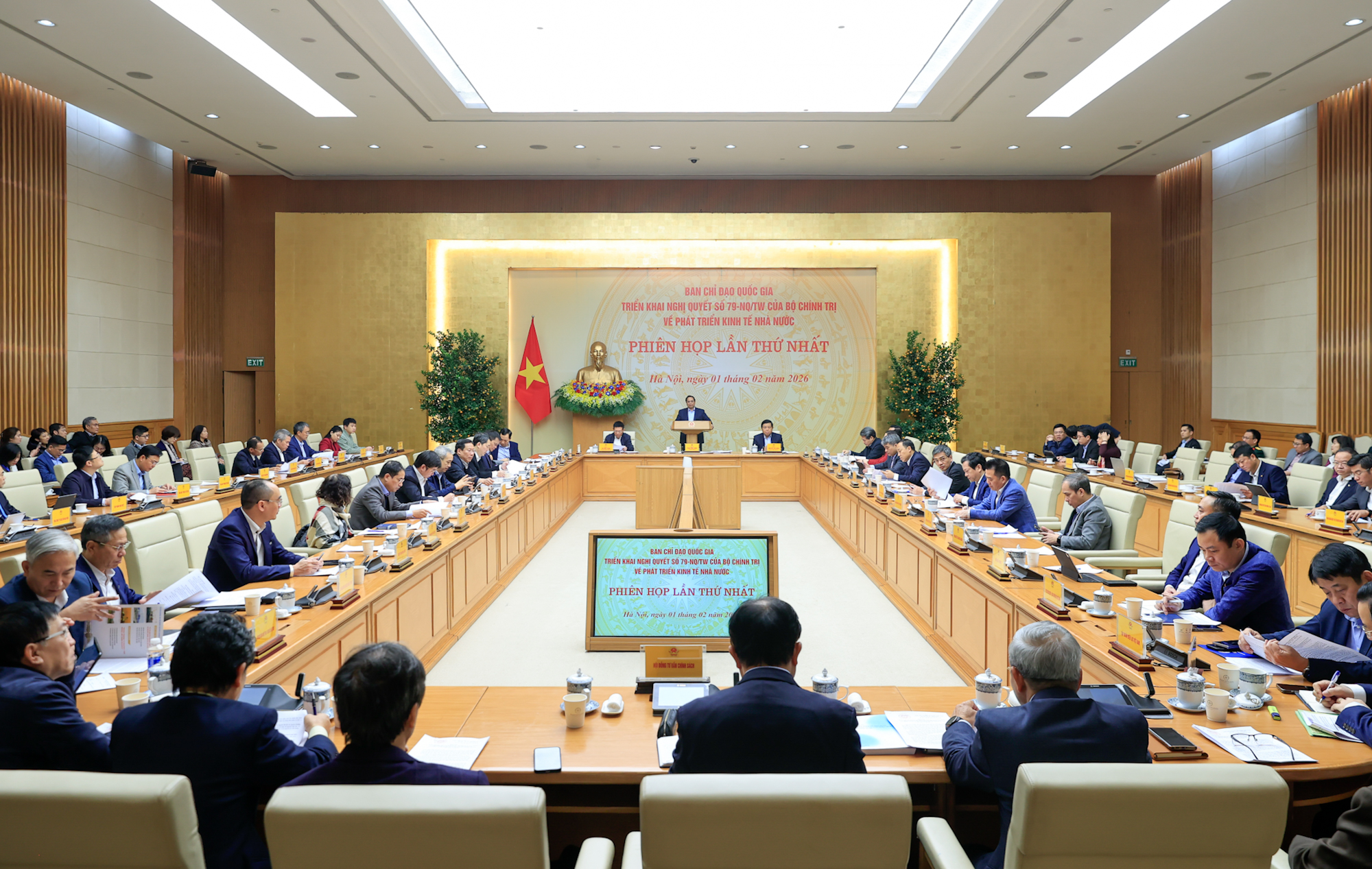 Thủ tướng: Xây dựng cụ thể cơ chế để thuê giám đốc tại doanh nghiệp nhà nước - Ảnh 3.