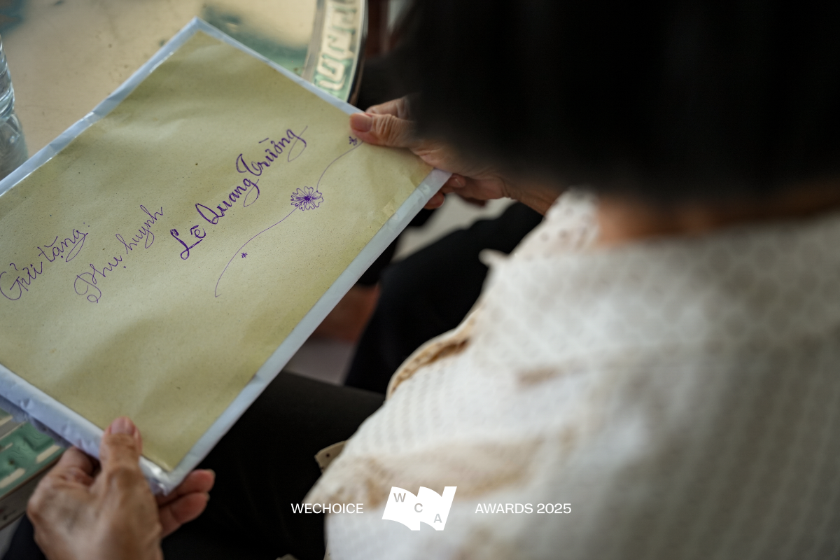 Cô giáo Phấn - Người gom giữ kỷ vật cho những đứa trẻ không còn ở lại với thế gian- Ảnh 10.