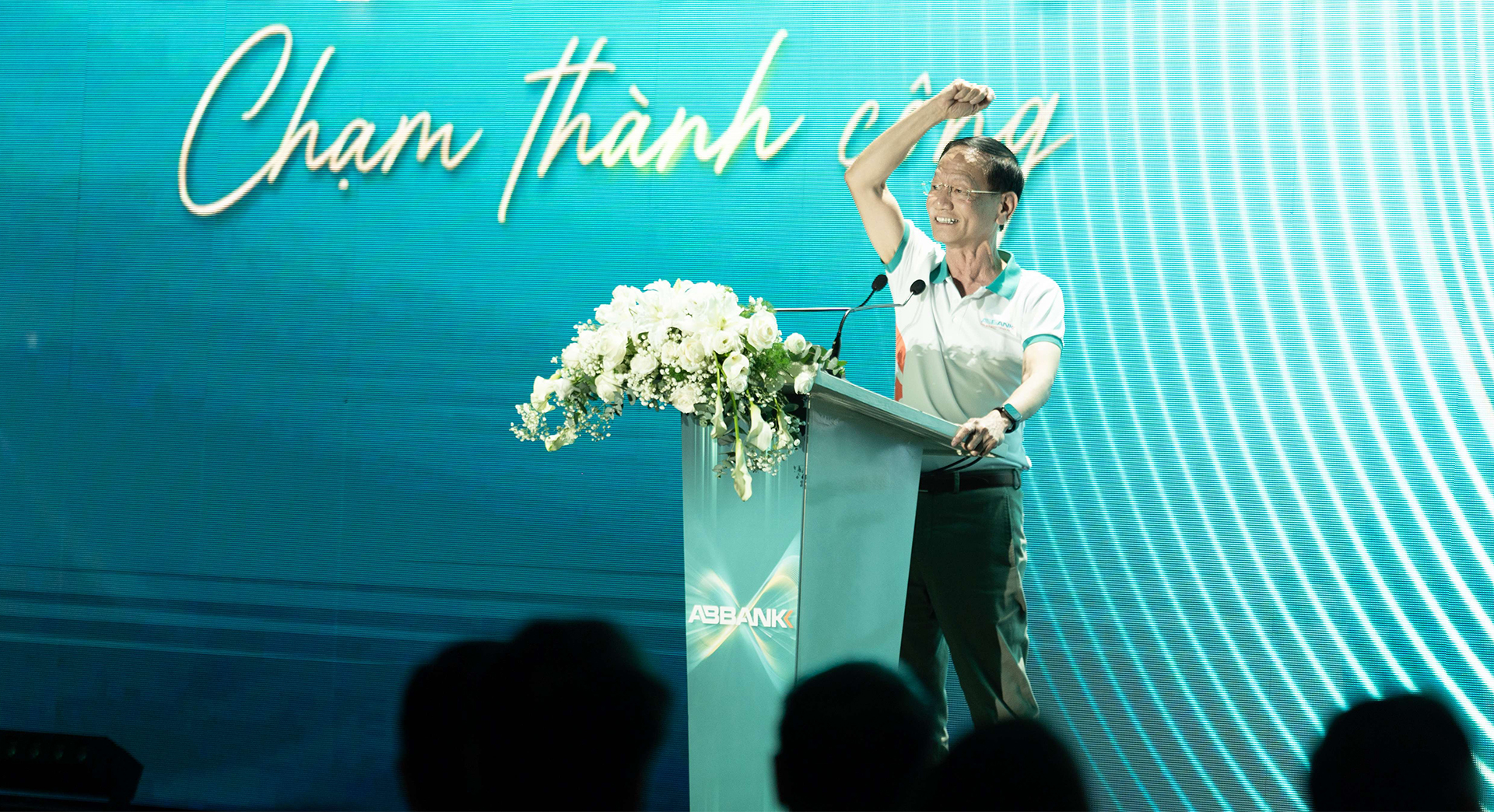 1769995936 376 Toi khong muon ABBank chi phat trien binh binh