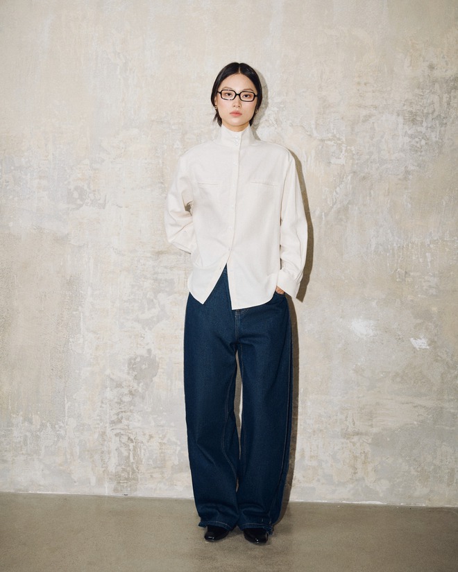 Những dáng quần jeans xanh đẹp và hữu dụng nàng không thể thiếu lúc giao mùa- Ảnh 9.