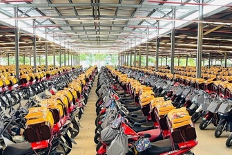 Tăng thưởng Tết, doanh nghiệp làm điều bất ngờ khiến công nhân vỡ òa