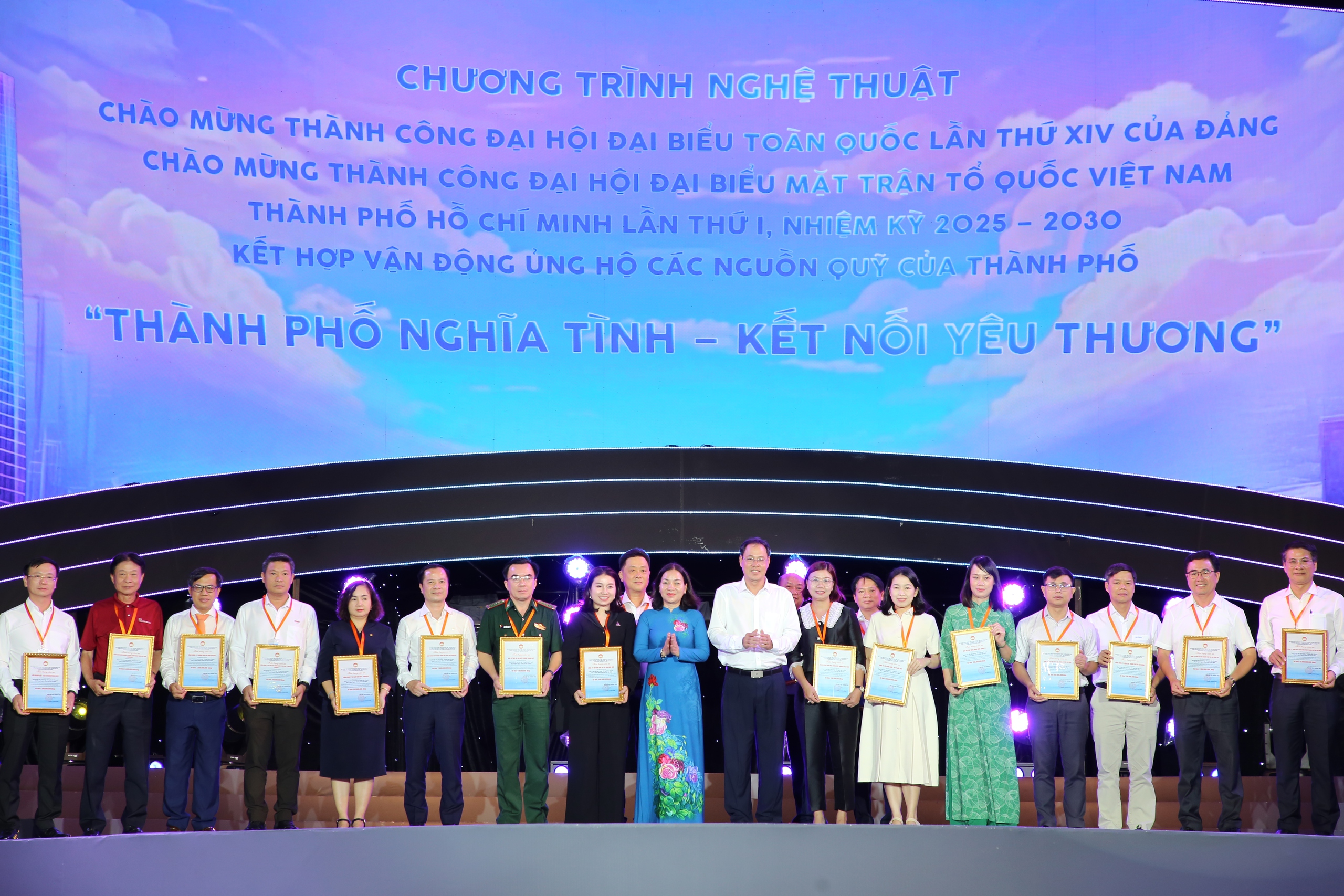 Agribank hỗ trợ người nghèo, đối tượng chính sách tại TP.HCM nhân dịp Tết Bính Ngọ- Ảnh 2.