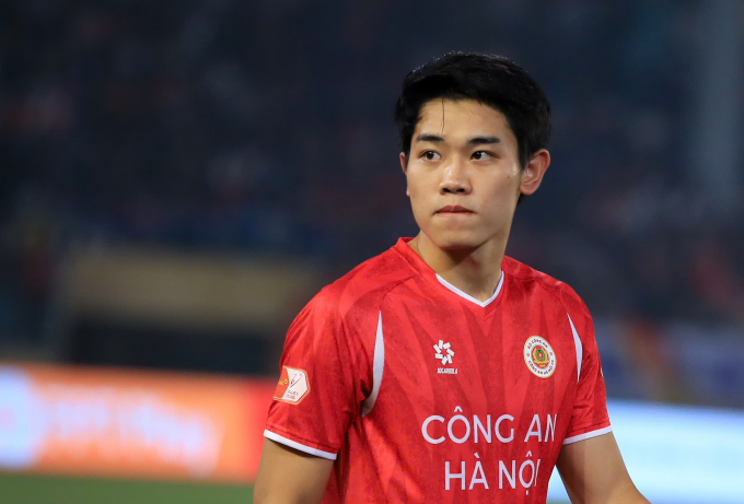 Nguyễn Đình Bắc trong trận Công an Hà Nội thắng Ninh Bình 3-2 ở vòng 12 V-League 2025-2026, trên sân Hàng Đẫy ở Hà Nội ngày 1/2/2026. Ảnh: VPF