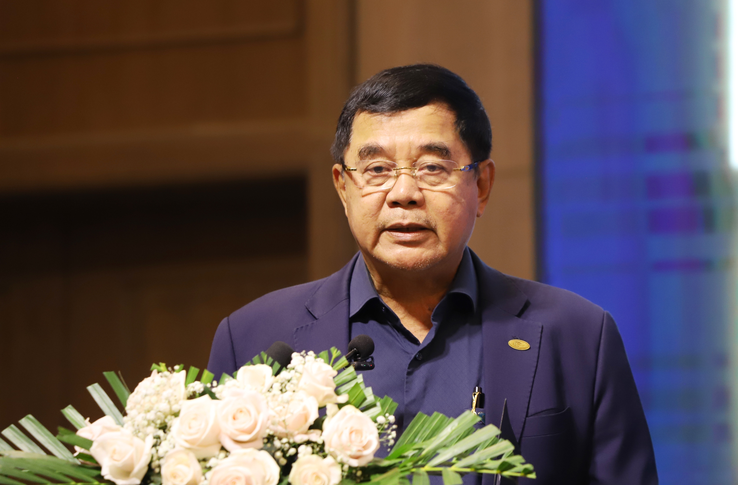 Hồ Quang Cua - Ảnh 2.