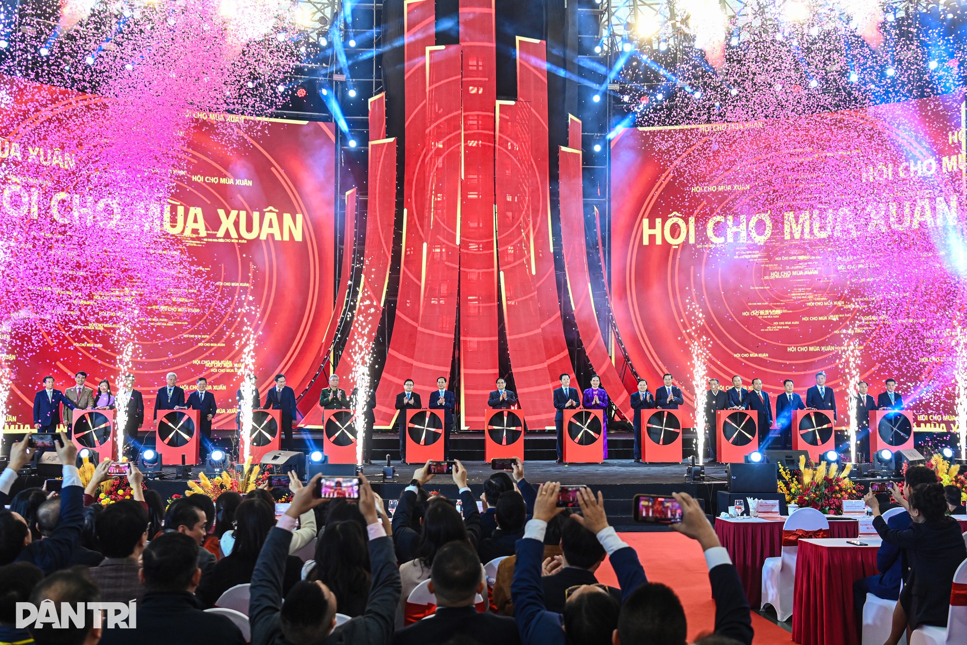 Thủ tướng kỳ vọng lan tỏa thương hiệu Việt qua Hội chợ Mùa Xuân 2026 - 5