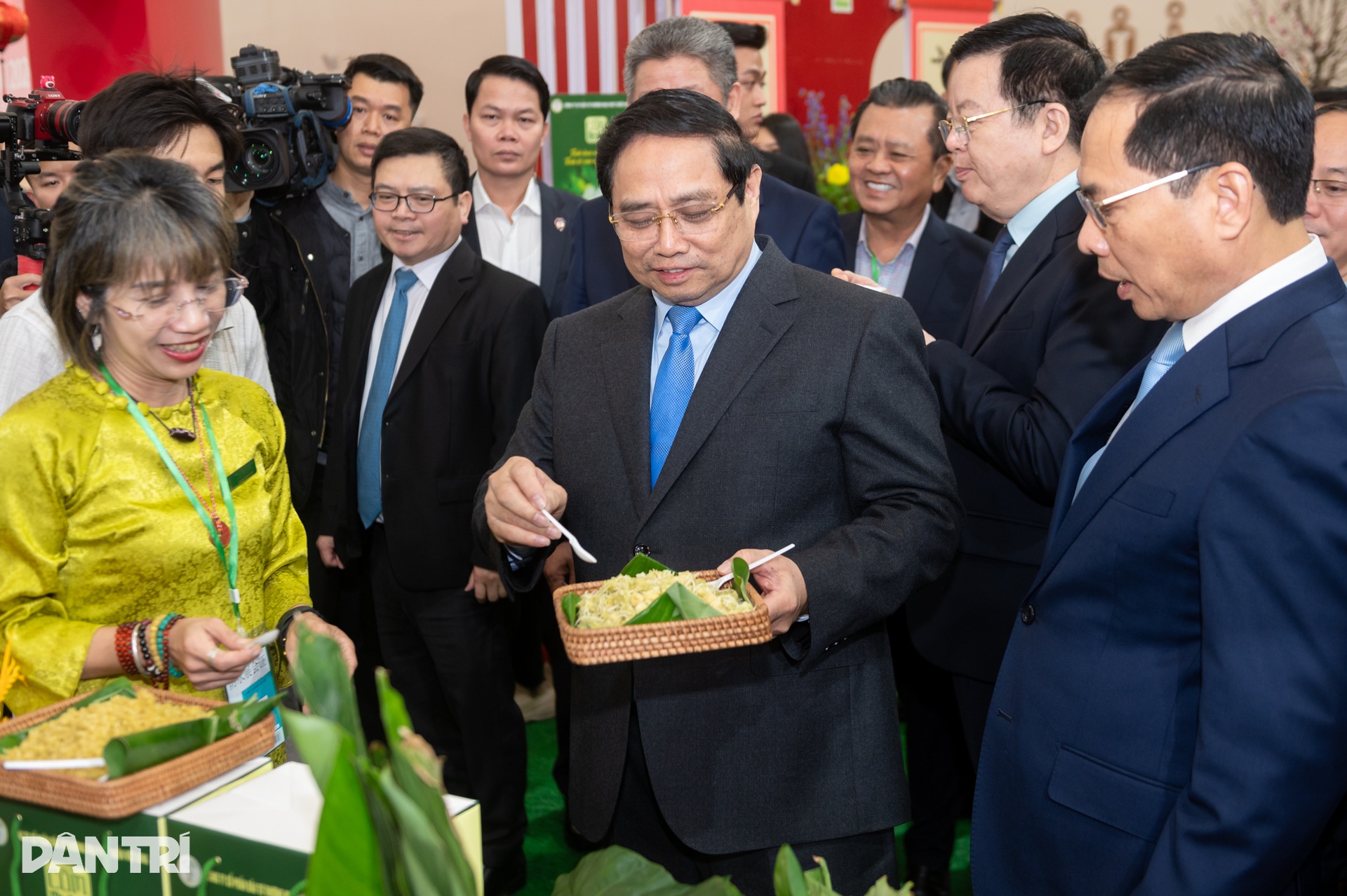 Thủ tướng kỳ vọng lan tỏa thương hiệu Việt qua Hội chợ Mùa Xuân 2026 - 7