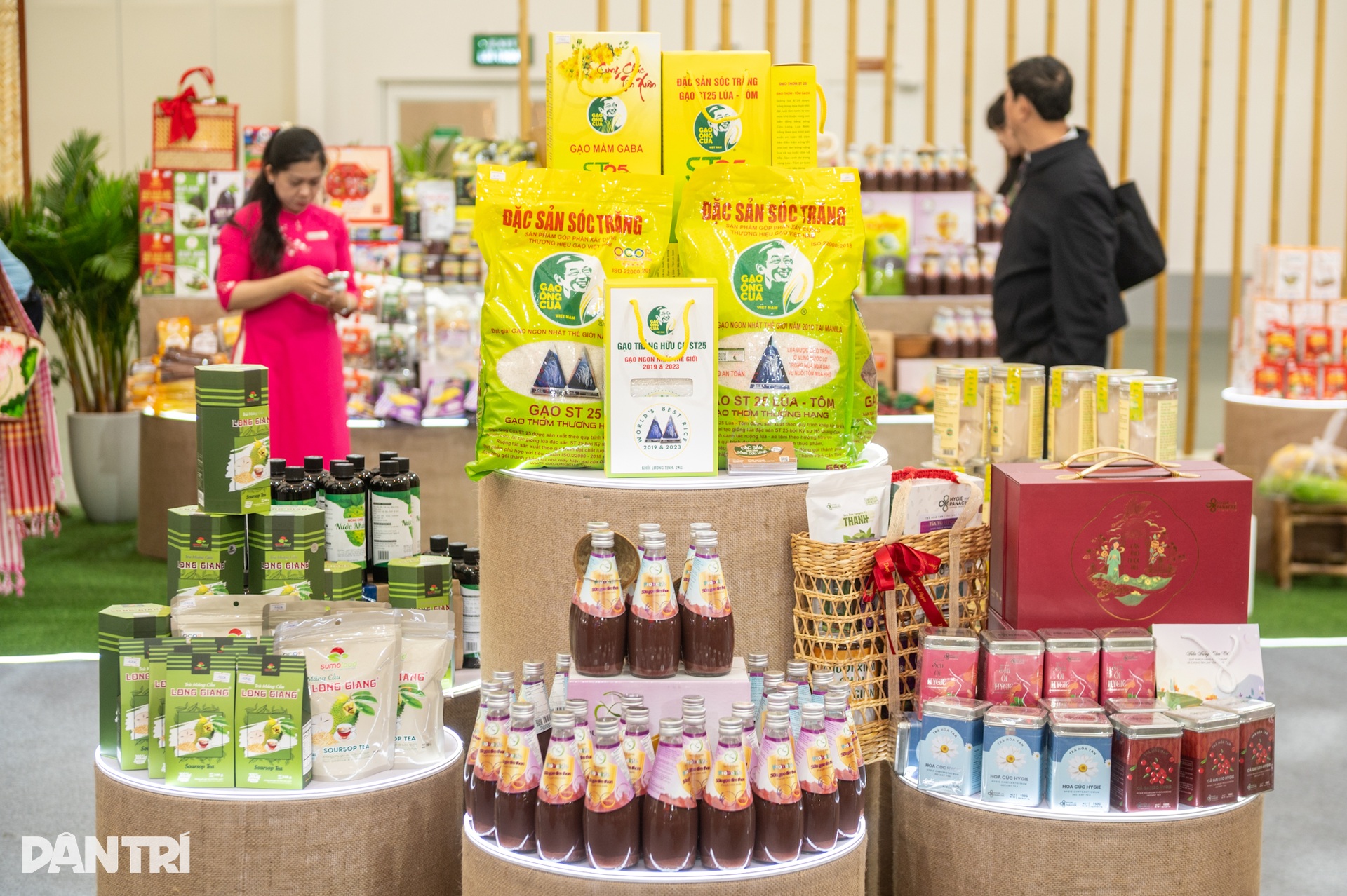 Thủ tướng kỳ vọng lan tỏa thương hiệu Việt qua Hội chợ Mùa Xuân 2026 - 13