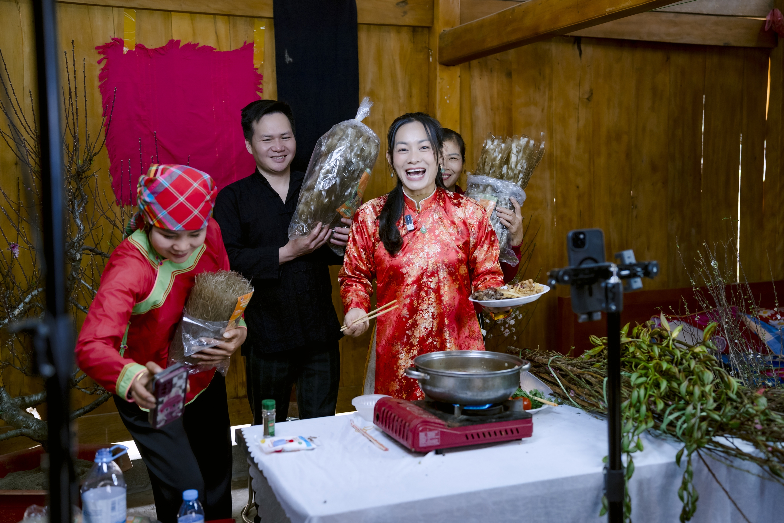 Nhang sạch Tết lên ngôi trên TikTok Shop: Thúc đẩy sản phẩm truyền thống 2026 - Ảnh 6.