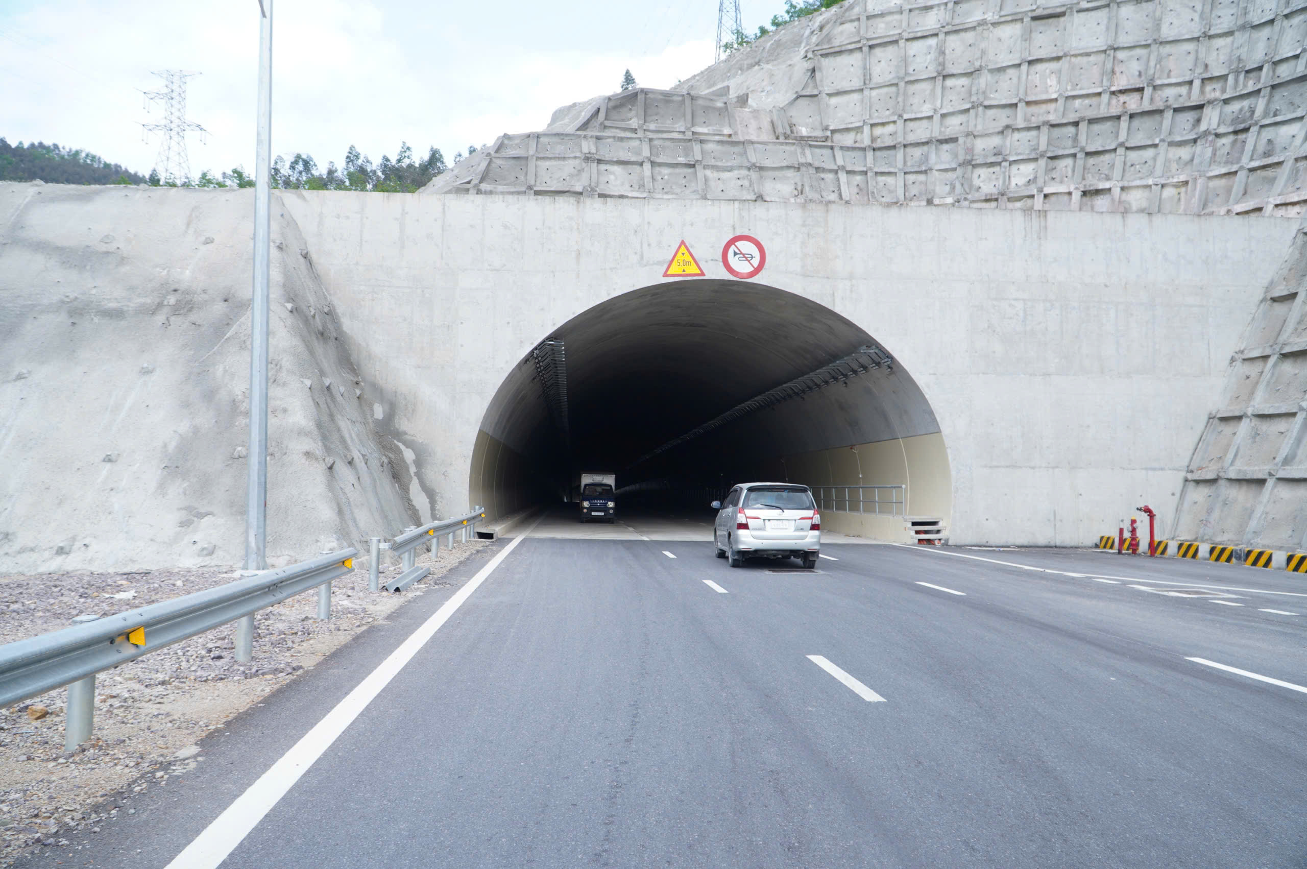 Cao tốc Quy Nhơn – Chí Thạnh đếm ngược ngày thông xe - Ảnh 5.