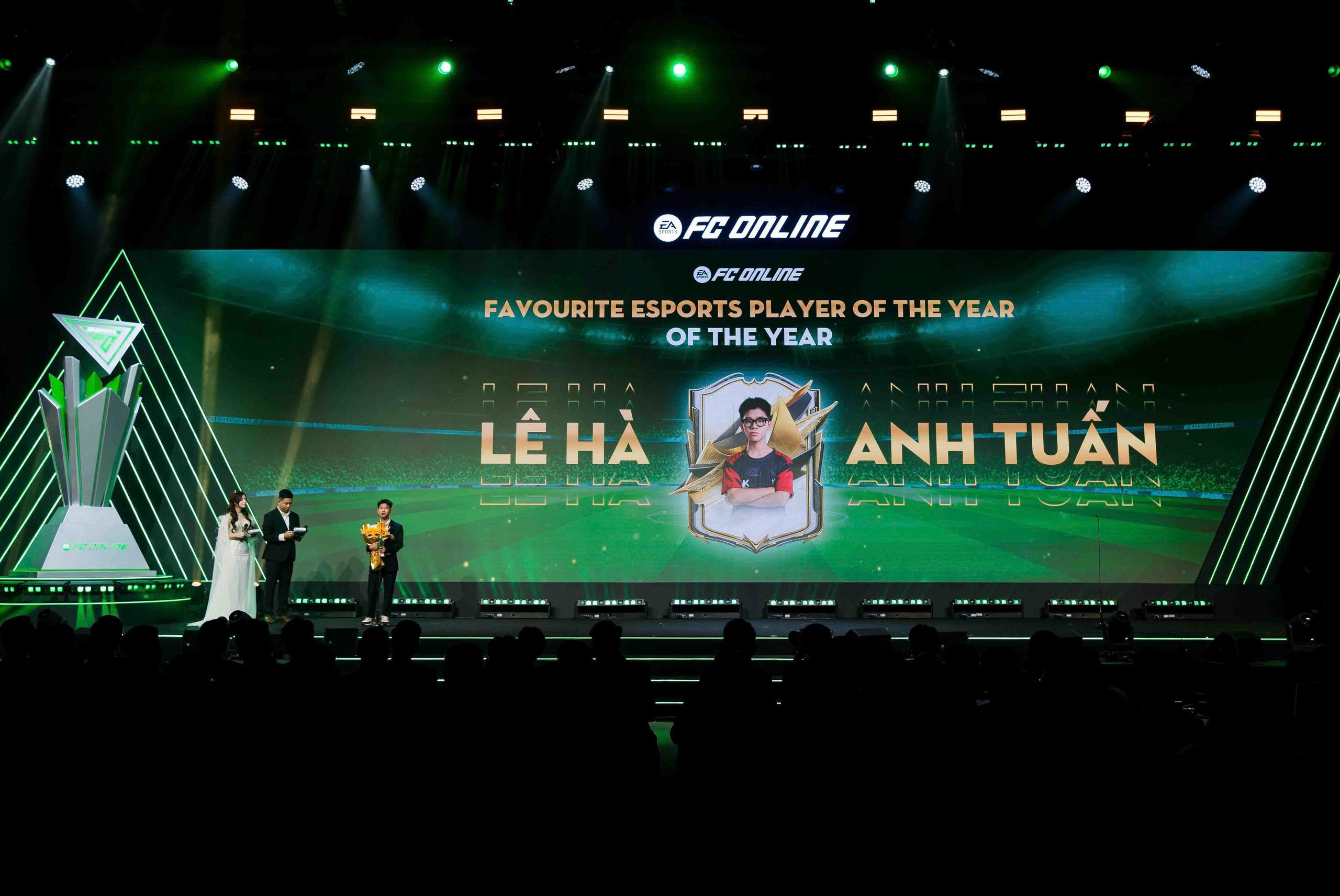 FC Online vinh danh cộng đồng game thủ Việt - Ảnh 3.