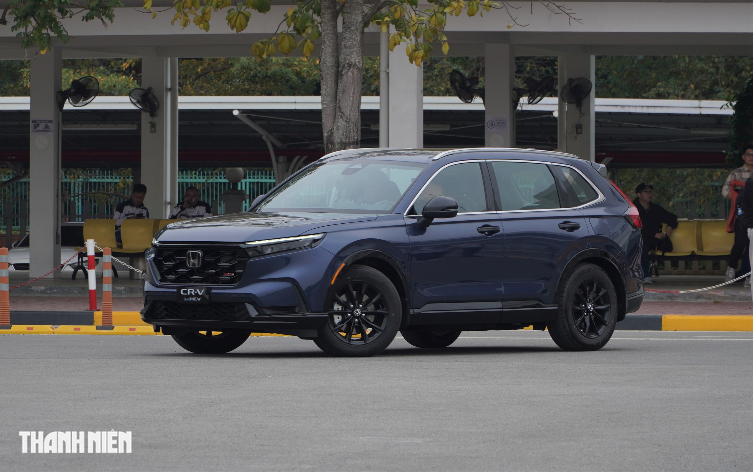 Honda CR-V bản hybrid lắp ráp tại Việt Nam 2 phiên bản, mở bán trước tết 2 Honda CR-V hybrid lắp ráp tại Việt Nam 2 phiên bản, mở bán trước Tết 2026 - Ảnh 2.