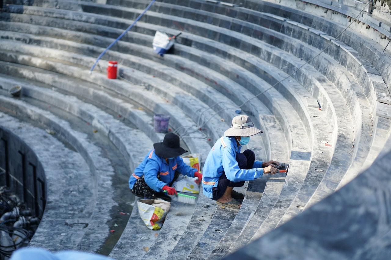 Biểu trưng “giọt nước” cao 6m tưởng niệm nạn nhân COVID-19 ở TP.HCM có gì đặc biệt?- Ảnh 10.