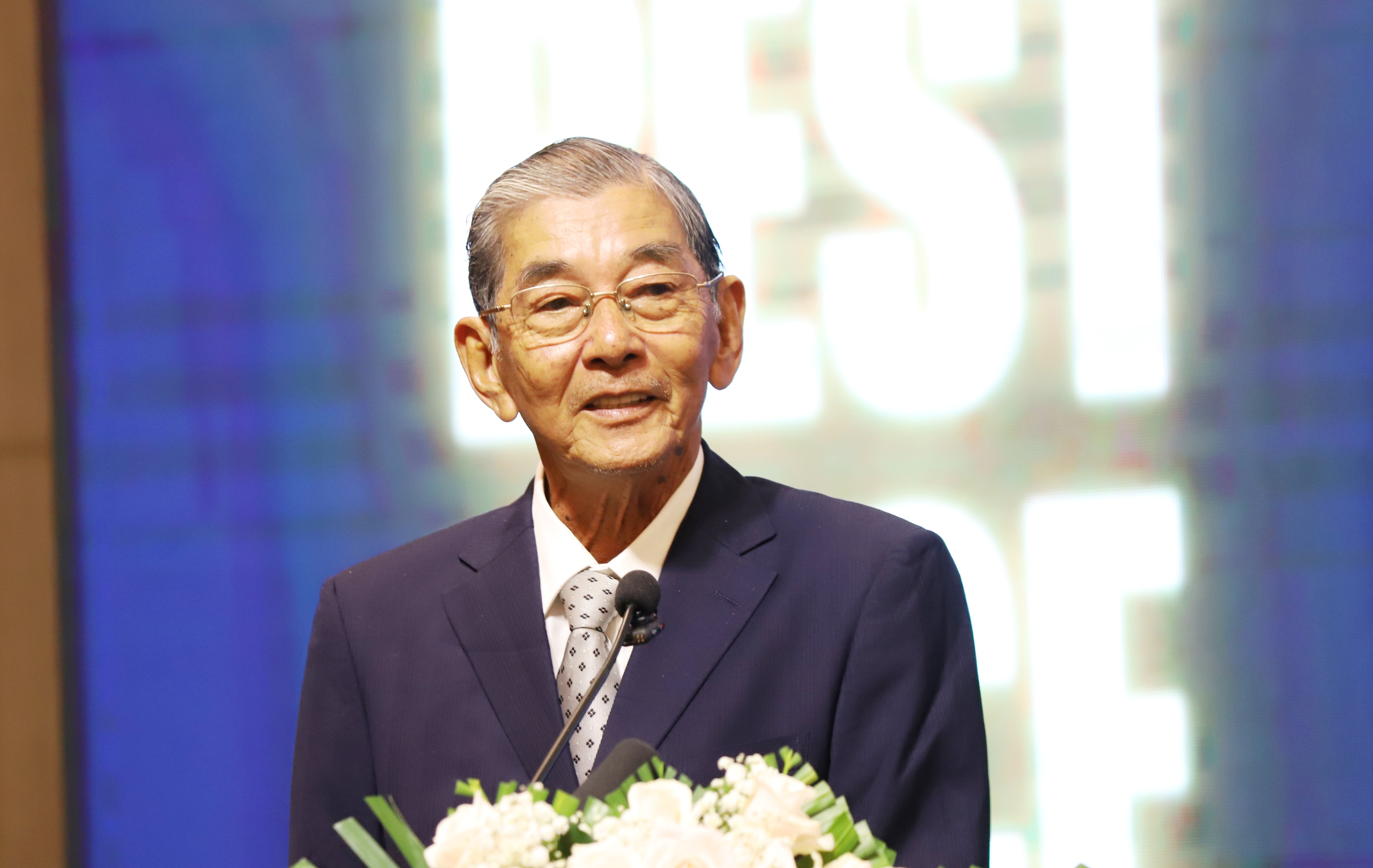 Phó chủ tịch Quốc hội Lê Minh Hoan: 'Khi một hạt gạo biết kể chuyện về Việt Nam' 4 Lê Minh Hoan - Ảnh 4.