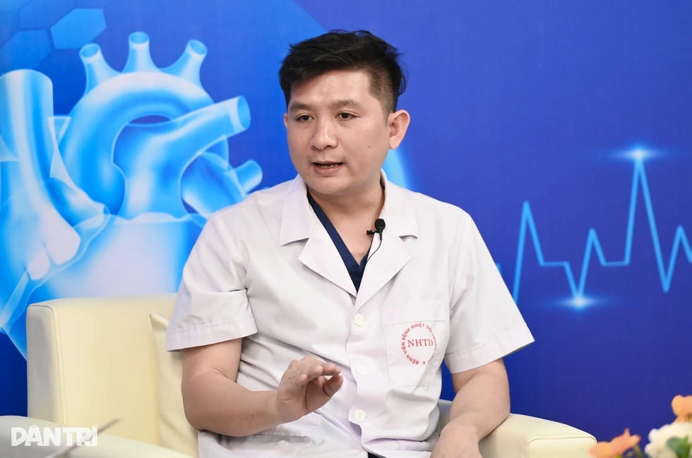 Người bệnh mệt mỏi vì mất nửa ngày đợi xét nghiệm mỗi lần chuyển viện - 5