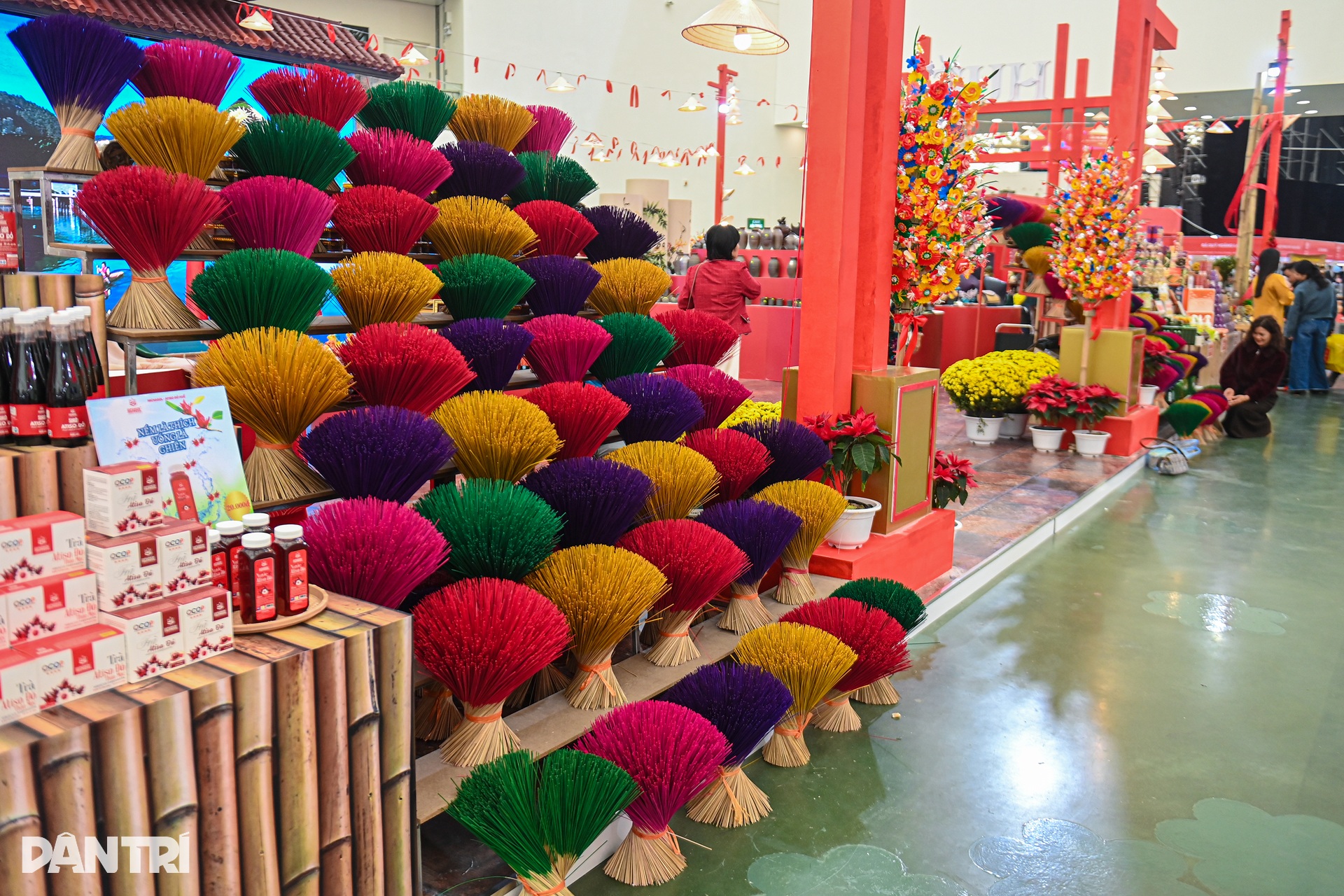 Độc đáo không gian văn hóa ba miền ở Hội chợ Mùa Xuân 2026 - 8