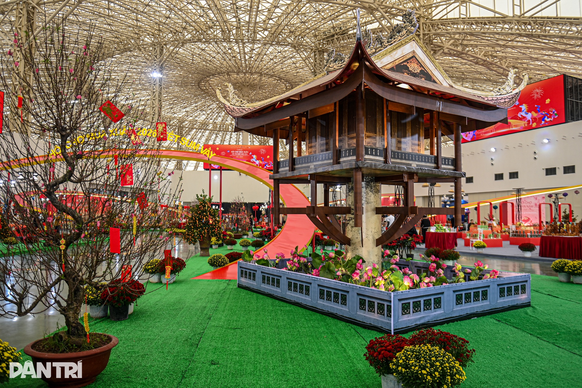 Độc đáo không gian văn hóa ba miền ở Hội chợ Mùa Xuân 2026 - 12