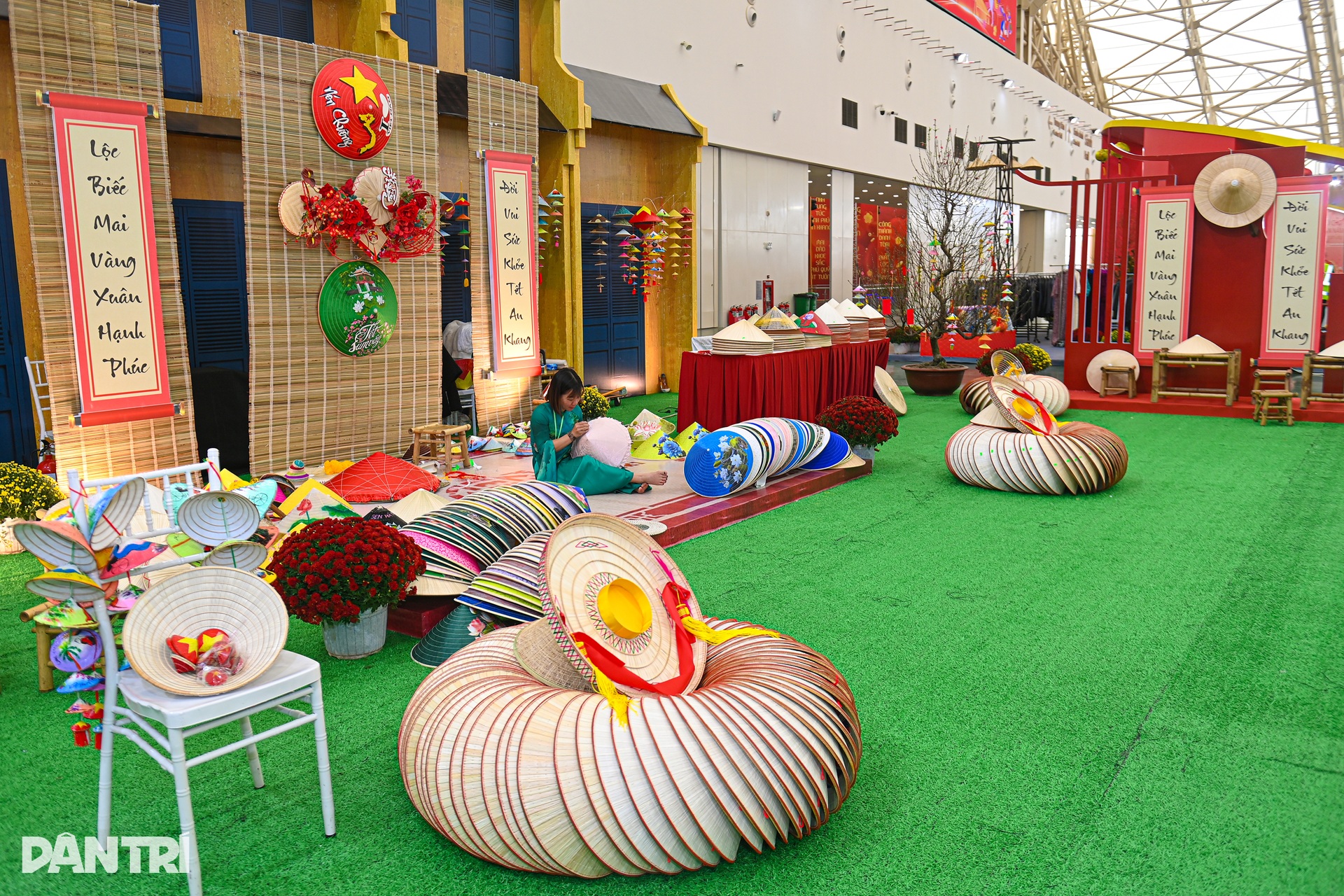 Độc đáo không gian văn hóa ba miền ở Hội chợ Mùa Xuân 2026 - 13