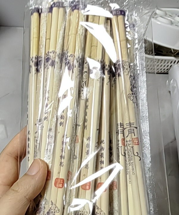 Đừng mua đồ Tết mù quáng, nhất là 5 món 