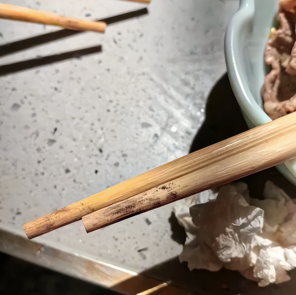 Đừng mua đồ Tết mù quáng, nhất là 5 món 