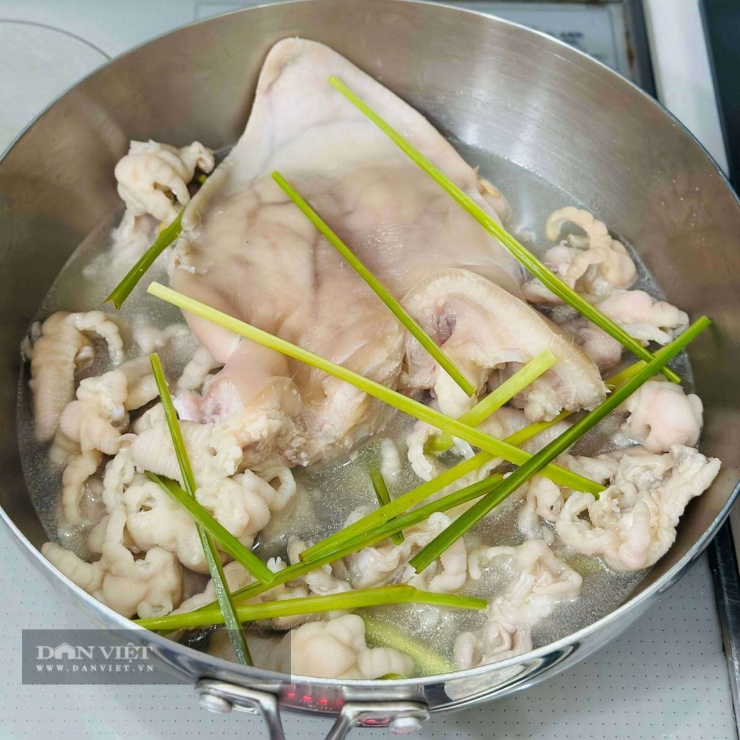 Bộ phận khó ngửi của con heo, lại có nhiều tác dụng cho sức khoẻ, làm món này đón Tết giòn ngon, hấp dẫn 4 Cách làm bong bóng nhồi thịt: Luộc và rửa sạch