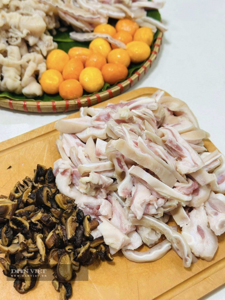 Bộ phận khó ngửi của con heo, lại có nhiều tác dụng cho sức khoẻ, làm món này đón Tết giòn ngon, hấp dẫn 5 Cách làm bong bóng nhồi thịt: Tai heo thái miếng vừa