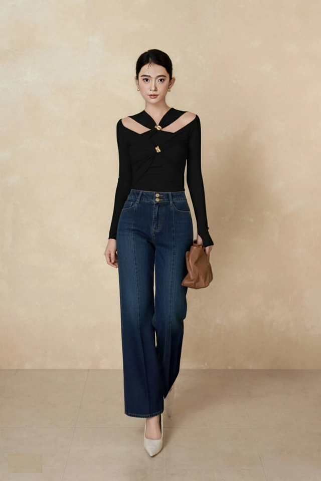 Diện áo cut out cùng quần tối màu, gợi cảm nhưng vẫn thanh lịch- Ảnh 5. Diện áo cut out cùng quần tối màu, gợi cảm nhưng vẫn thanh lịch- Ảnh 5.
