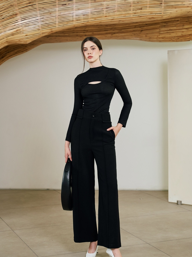 Diện áo cut out cùng quần tối màu, gợi cảm nhưng vẫn thanh lịch- Ảnh 6. Diện áo cut out cùng quần tối màu, gợi cảm nhưng vẫn thanh lịch- Ảnh 6.