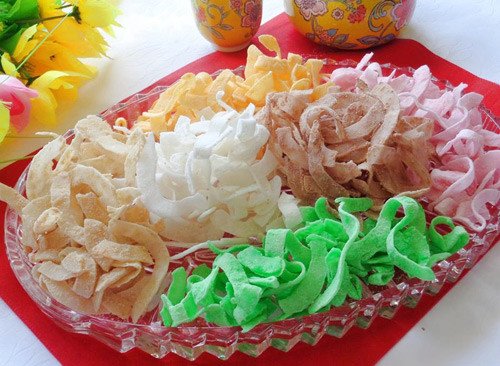 Vị đặc trưng của các loại mứt và cách chọn mứt phù hợp cho gia đình mùa Tết này 4 Tránh ánh nắng trực tiếp và nhiệt độ cao để giữ được màu sắc tự nhiên của mứt.