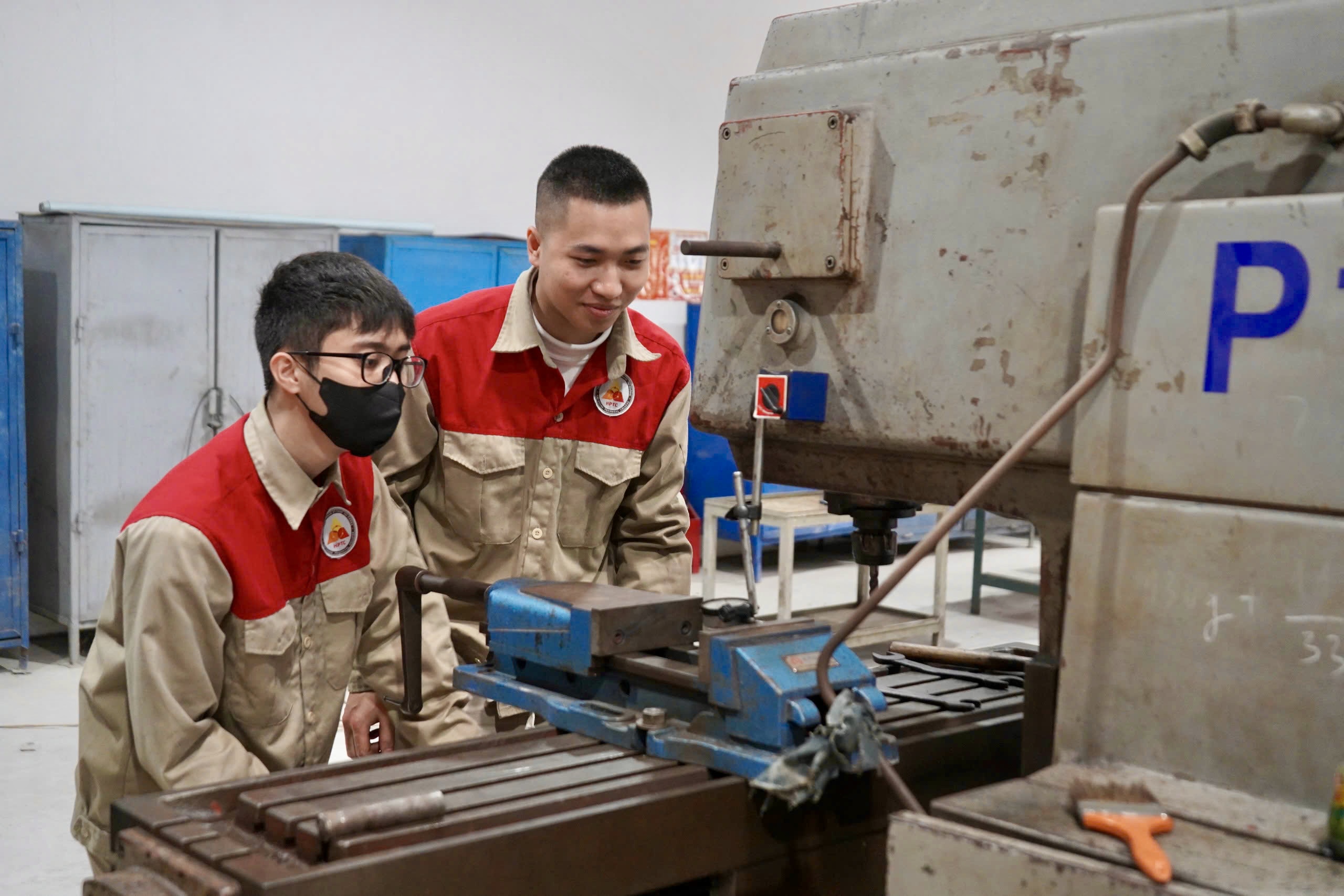 KCN Việt Nam và nỗ lực cải thiện an sinh, nâng cao chất lượng nguồn lao động - Ảnh 2.