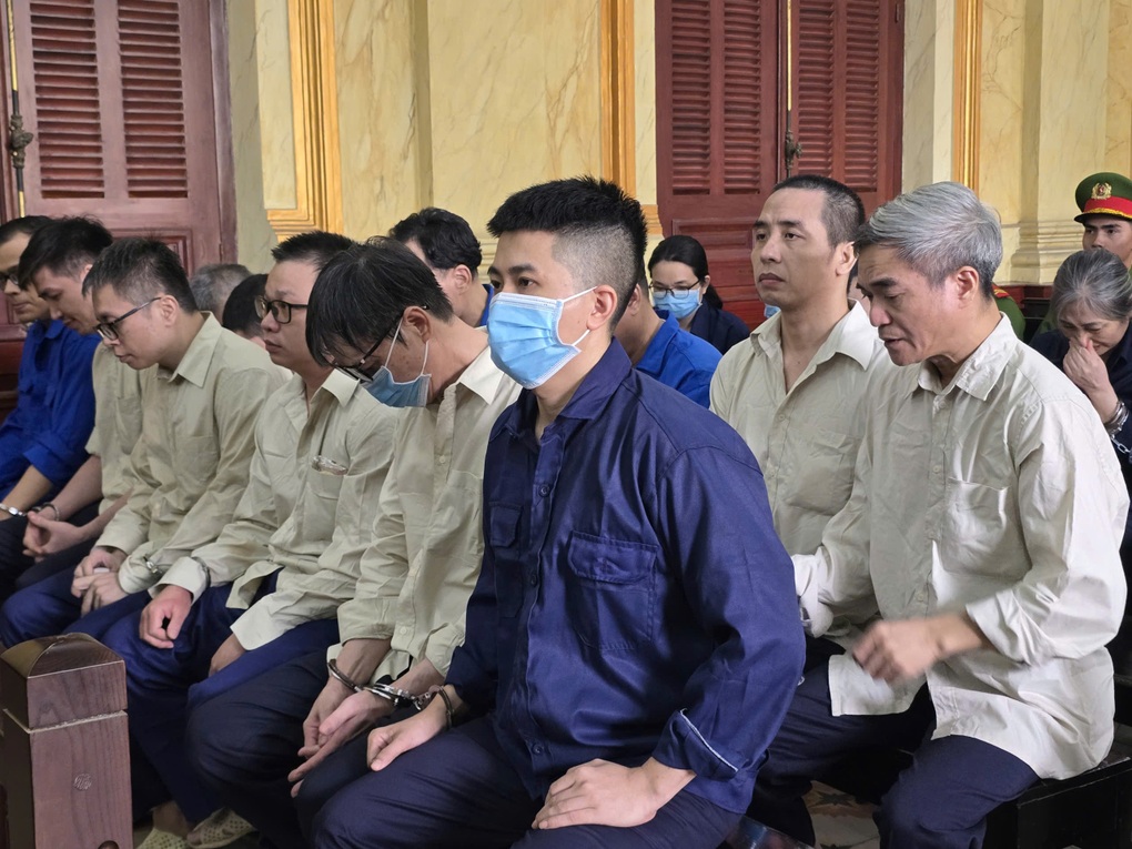 Tiền cảm ơn doanh nghiệp chảy vào túi cựu Trưởng Chi cục Thú y Vùng VI - 2