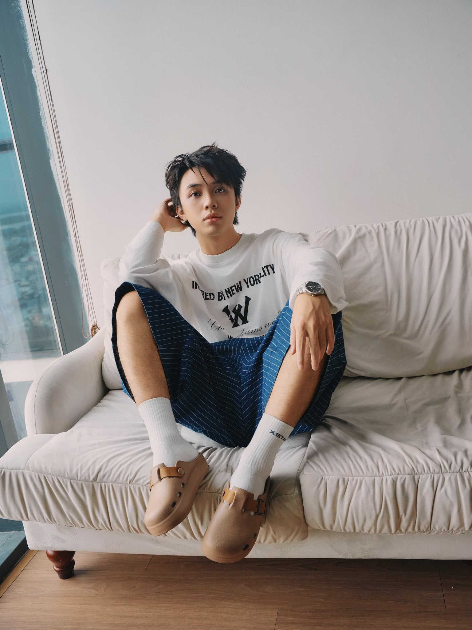 Nam rapper khiến dân tình phát sốt vì visual sáng bừng, chiếm trọn spotlight giữa dàn sao trẻ- Ảnh 4.