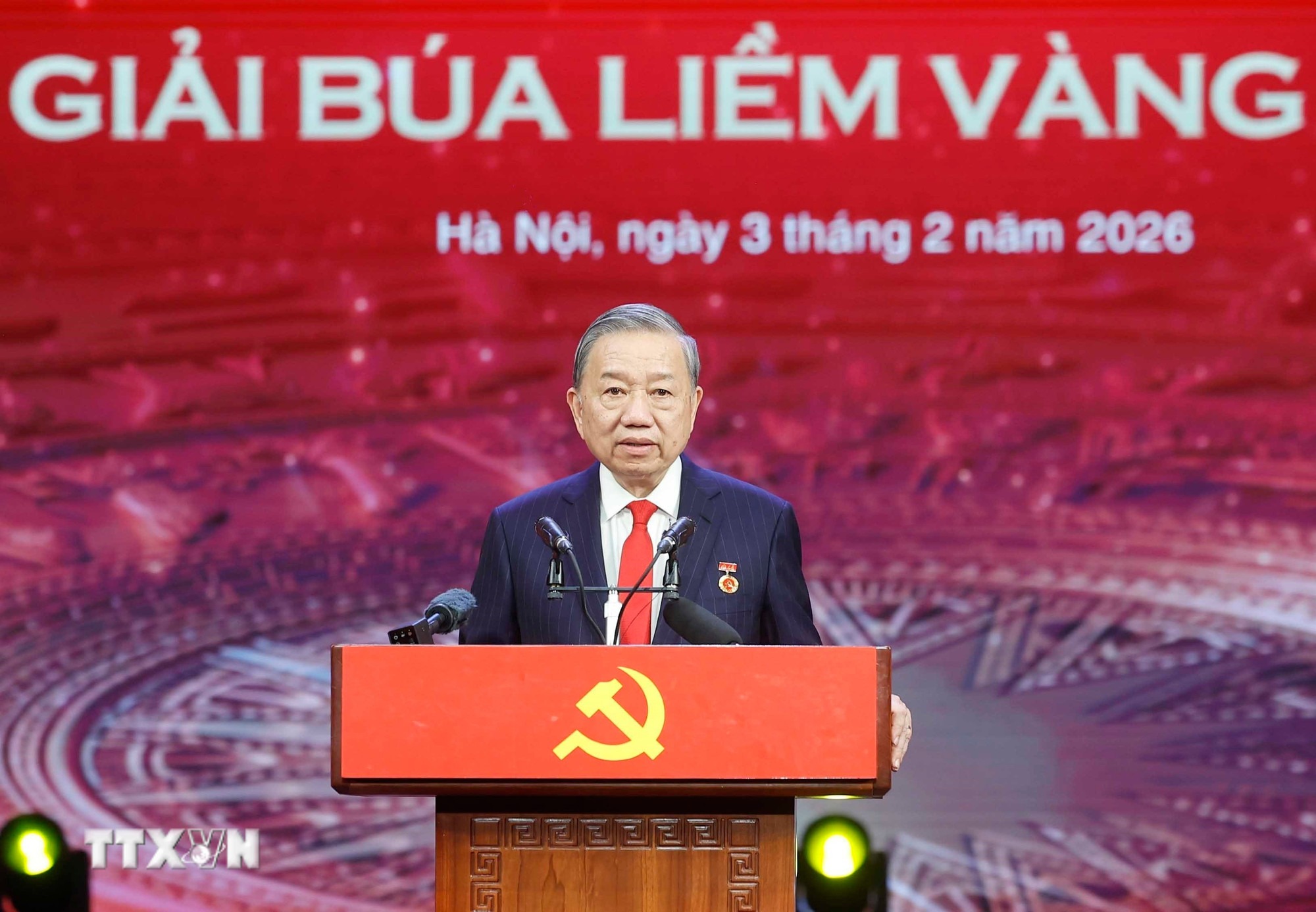 Tổng Bí thư Tô Lâm dự Lễ tuyên dương Bí thư chi bộ xuất sắc và trao giải Búa liềm vàng - Ảnh 1.