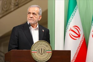 Tổng thống Iran ra lệnh khởi động đàm phán hạt nhân với Mỹ