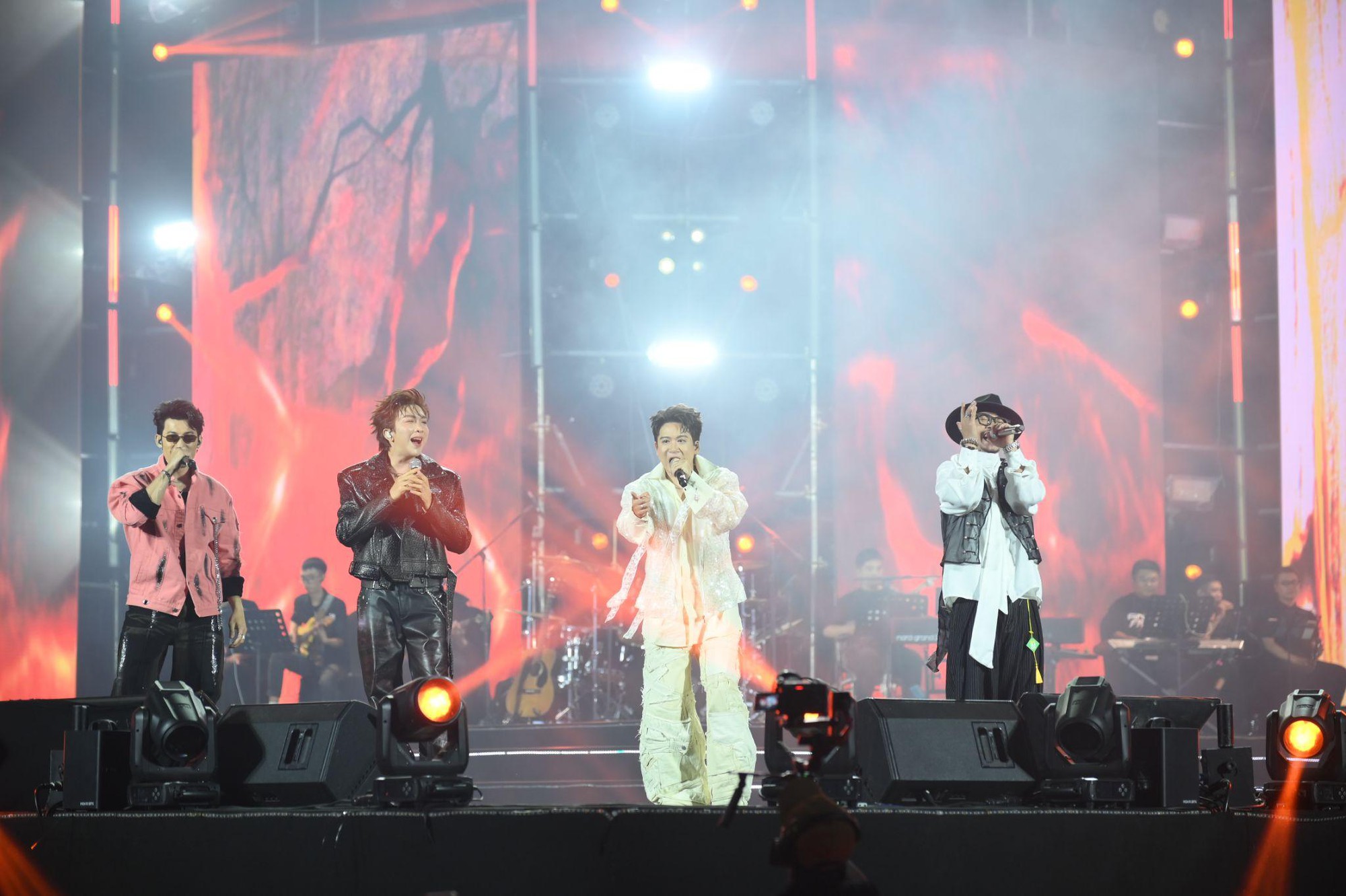 Waterpoint khởi động Tết bằng đêm nhạc Unstoppable, và tiếp nối với chuỗi hoạt động du xuân đa trải nghiệm từ ngày 7/2- Ảnh 2.