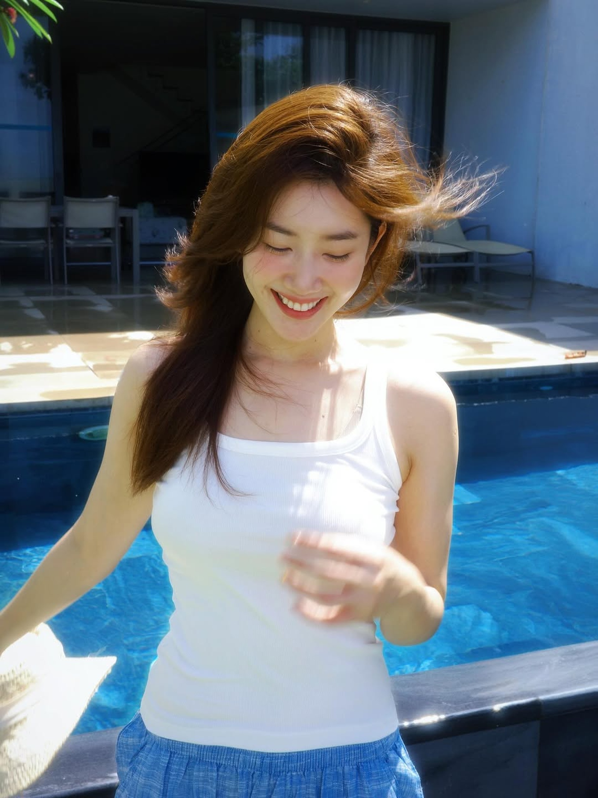 Diễn viên Thúy Ngân: Sắc vóc tuổi 35 gây sốt, kín tiếng sau đổ vỡ tình cảm - 5