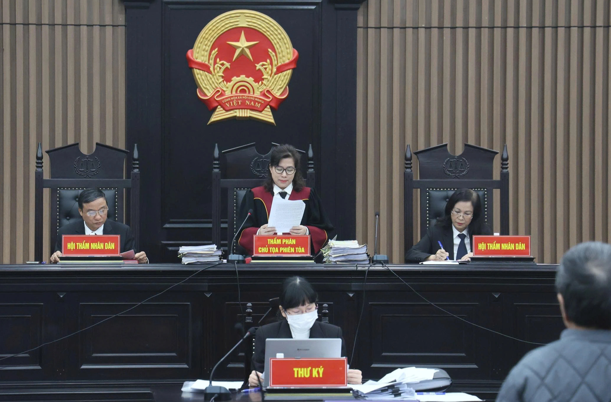 Tòa tháp VICEM: Nếu xây tiếp để cho thuê thì hơn 100 năm mới thu hồi vốn- Ảnh 3.