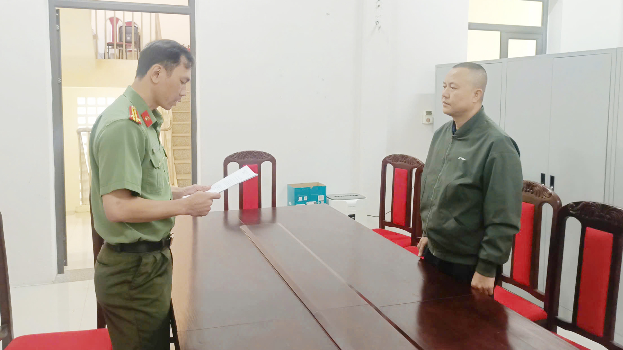 Gia Lai triệt phá đường dây nhập cảnh trái phép xuyên Việt - Ảnh 2.