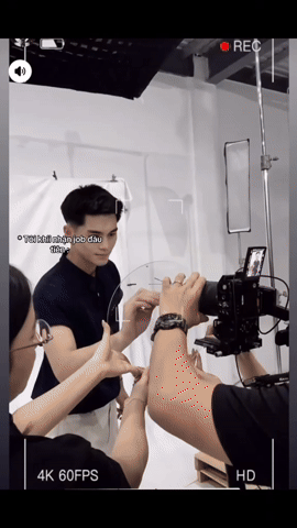 So kè 2 ngôi sao quảng cáo U23 Việt Nam: Đình Bắc 