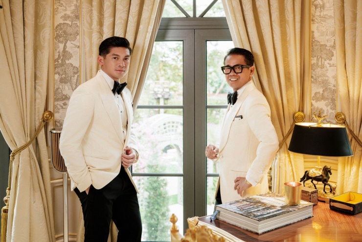 Lan Khuê xách túi nửa tỷ đồng thăm dinh thự 2.000 m2 của NTK Thái Công - 11