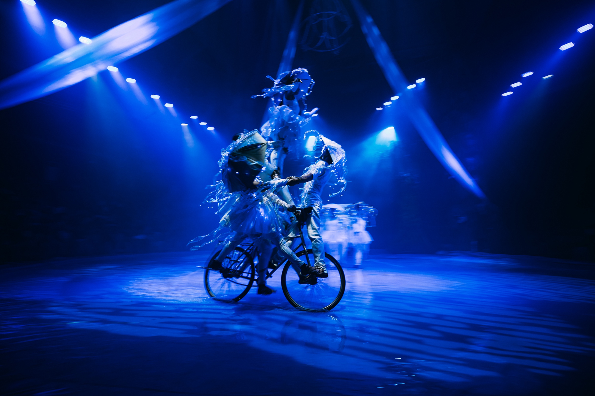 Vừa được đề cử WeChoice, 