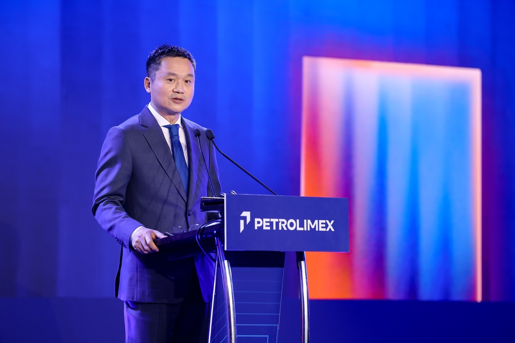 Bước chuyển của Petrolimex trong kỷ nguyên mới - 4