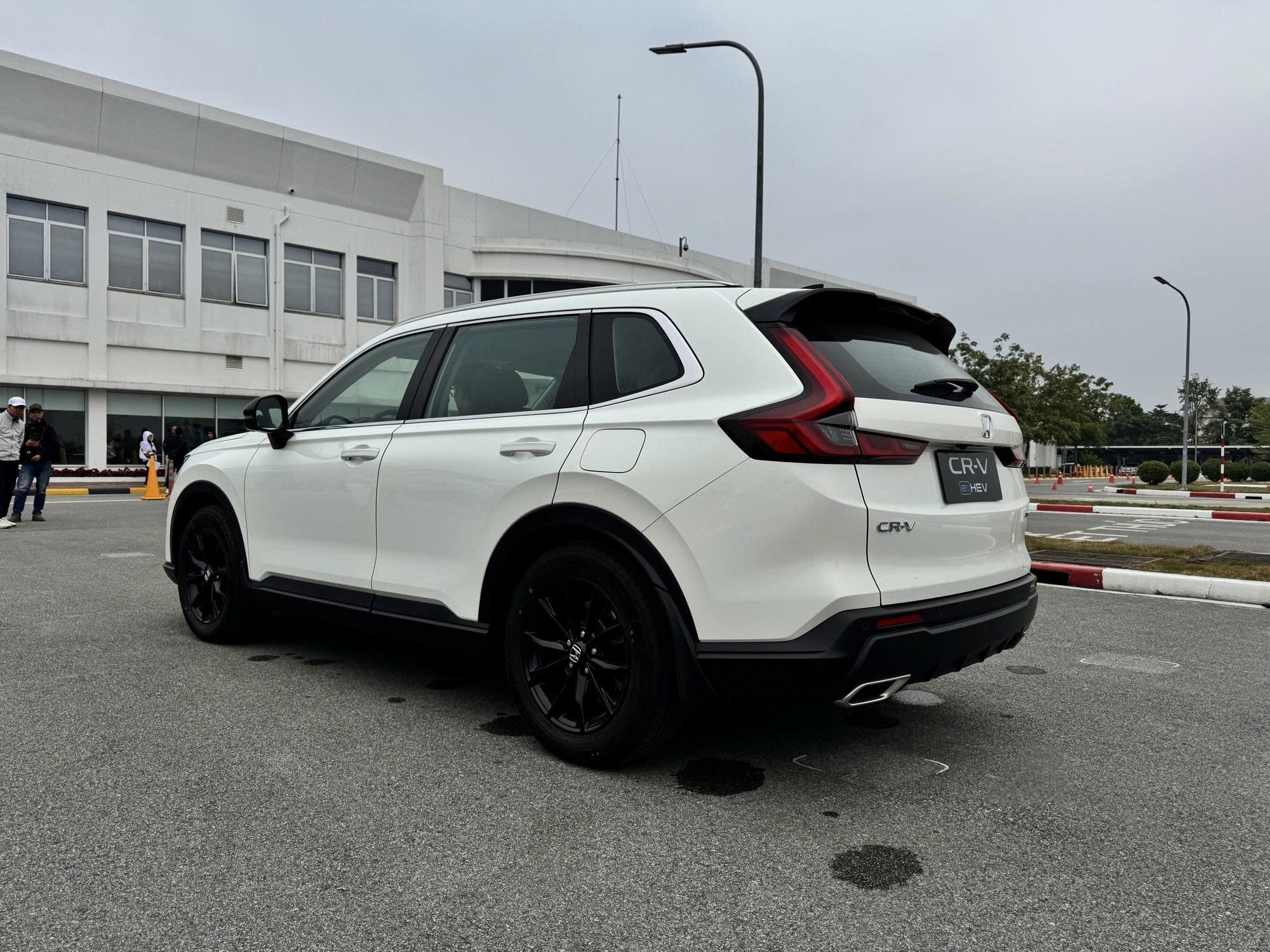 Honda CR-V - Ảnh 7.